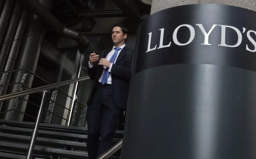 Lloyd's підтвердив конфлікт інтересів екс-CEO Джона Ніла