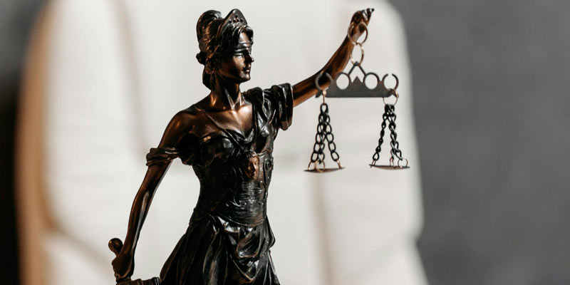 Збитки страховиків через ШІ: понад $100 млн від позовів юристів