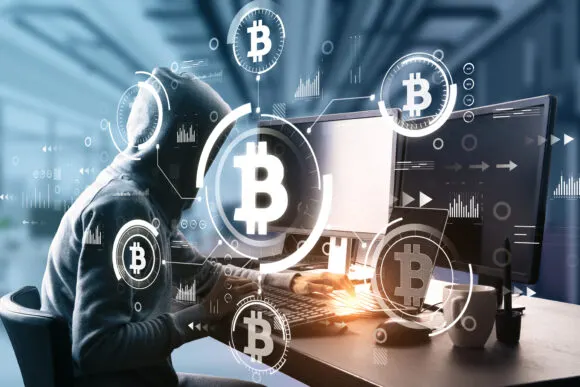 Binance — логотип біржі на екрані смартфона, ілюстративне зображення до новини